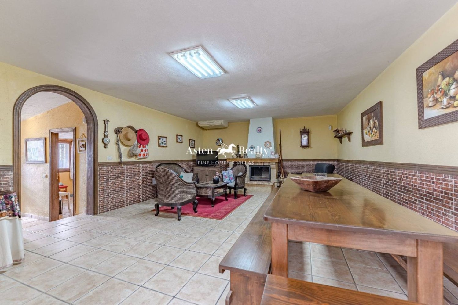 Terreno en San Miguel de Abona, Spain 5892 m² No. 129975