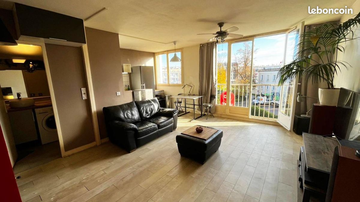 Studio in Le Plessis-Trevise, France No. 182469