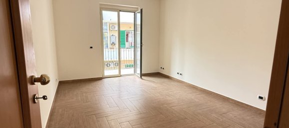 1 bedroom Apartment in Messina, Italy No. 316960 20
