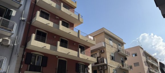 1 bedroom Apartment in Messina, Italy No. 316960 6