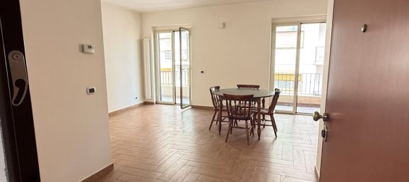1 bedroom Apartment in Messina, Italy No. 316960 12