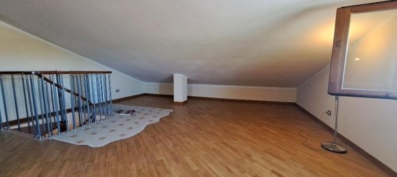 Villa T3 em San Giuliano Terme, Italy N.º 64151 30