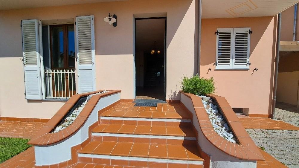 Villa T3 em San Giuliano Terme, Italy N.º 64151