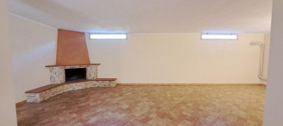 Villa T3 em San Giuliano Terme, Italy N.º 64151 37