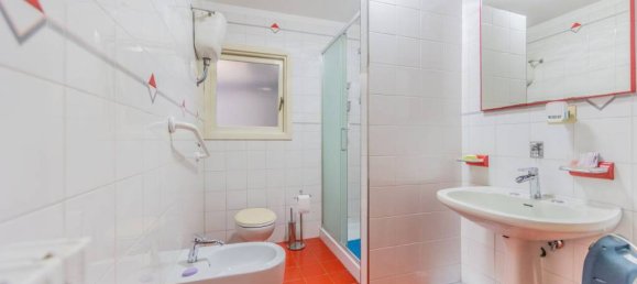 7-salle Villa à Frascati, Italy No. 381981 12