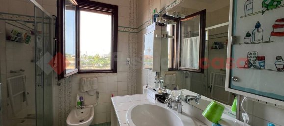 3 غرف نوم فيلا في Taranto, Italy رقم 34608 42