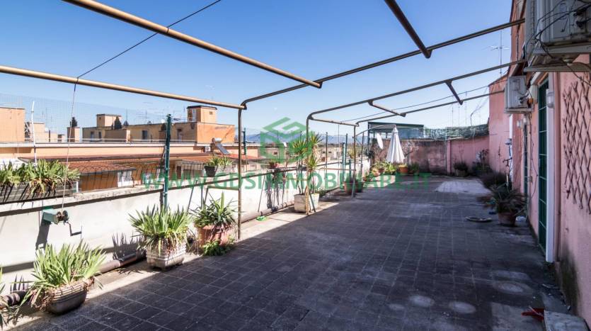 Пентхаус с 3 спальнями в Рим, Италия № 54775