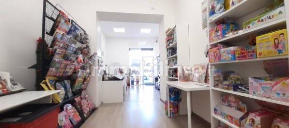 1-salle Propriété commerciale à Rome, Italy No. 313440 6