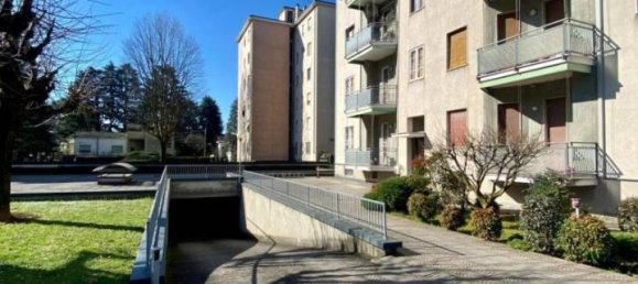 3-salle Appartement à Villasanta, Italy No. 35399 17