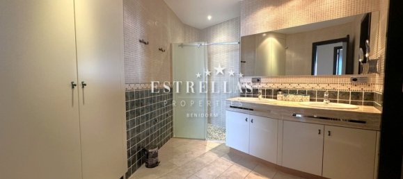 Пентхаус с 3 спальнями в Бенидорм, Испания № 155205 21