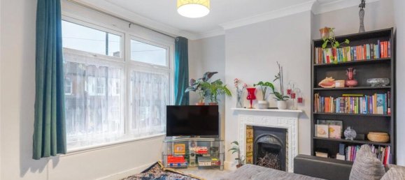 2 bedrooms Maisonette in London, United Kingdom No. 3591 11