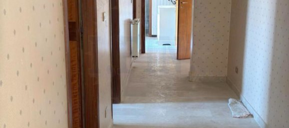 5-salle Appartement à Augusta, Italy No. 299575 12