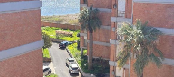 5-salle Appartement à Augusta, Italy No. 299575 18