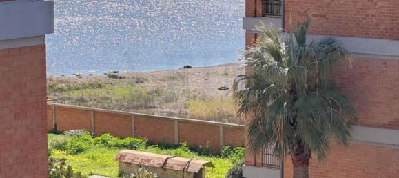 5-salle Appartement à Augusta, Italy No. 299575 2