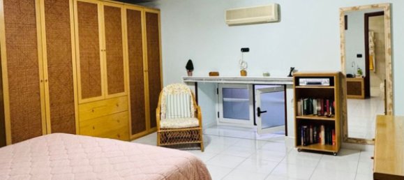 4 rooms Duplex in Naples, Italy No. 31521 12