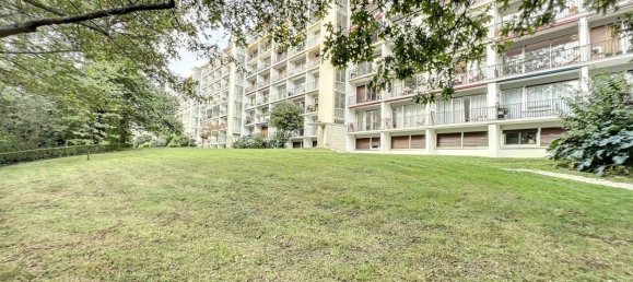 Apartamento de 3 dormitorios en Vaucresson, France No. 178576 9