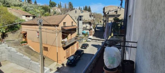 Дуплекс с 5 комнатами в Сенизе, Италия № 31899 15