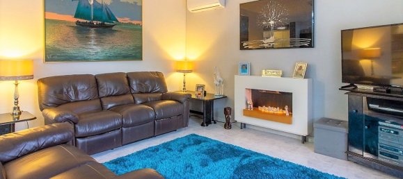 Casa de 3 dormitorios en La Nucia, Spain No. 4539 11