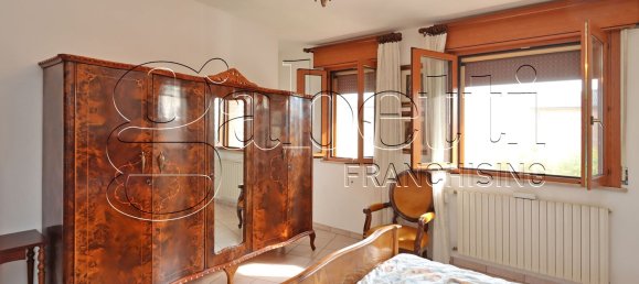 3 bedrooms House in Ferrara, Italy No. 319500 18