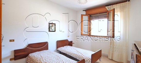 3 bedrooms House in Ferrara, Italy No. 319500 19