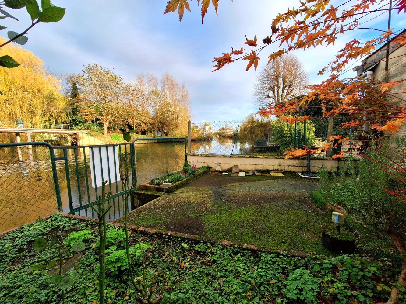 Дом с 3 спальнями в Амьен, Франция № 51540