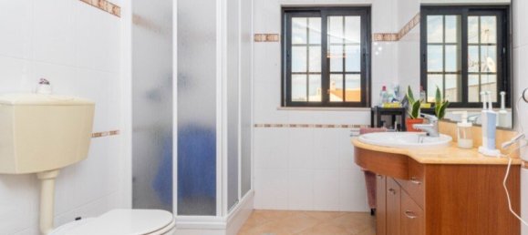 3 bedrooms Villa in Quarteira, Portugal No. 127860 9