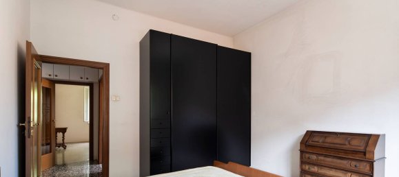 3 bedrooms Apartment in Reggio Emilia, Italy No. 354360 16