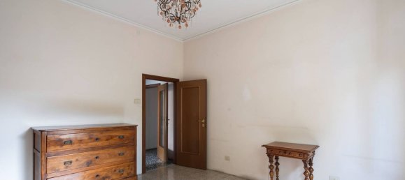 3 bedrooms Apartment in Reggio Emilia, Italy No. 354360 19