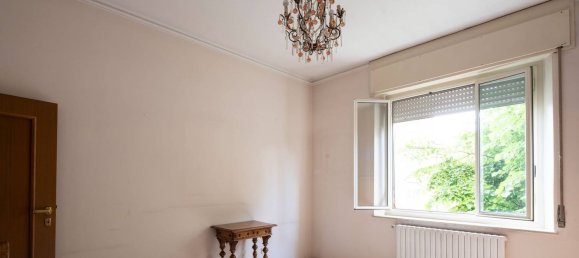 3 bedrooms Apartment in Reggio Emilia, Italy No. 354360 18