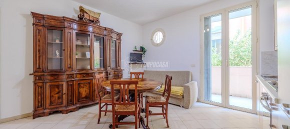 3 rooms Apartment in Rimini, Italy No. 33607 17