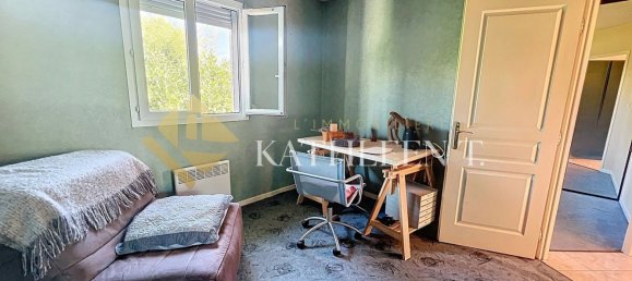 4 bedrooms Villa in Bourgoin-Jallieu, France No. 302356 15