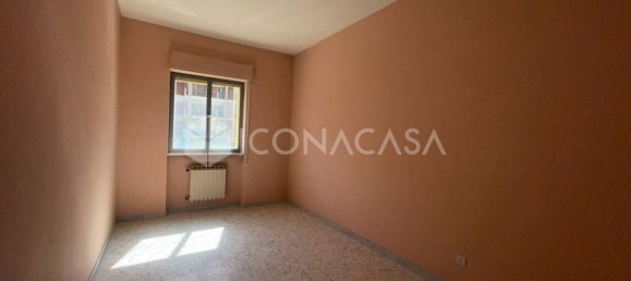Apartamento de 4 dormitorios en Bari, Italy No. 353231 17