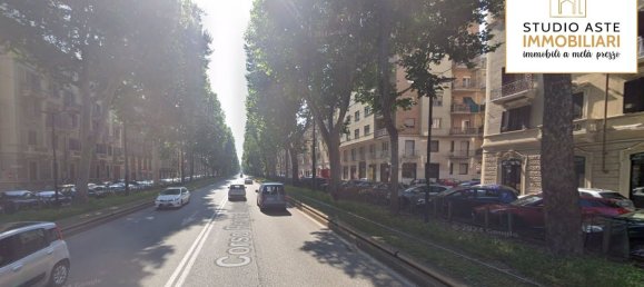 2-salle Appartement à Turin, Italy No. 50533 19