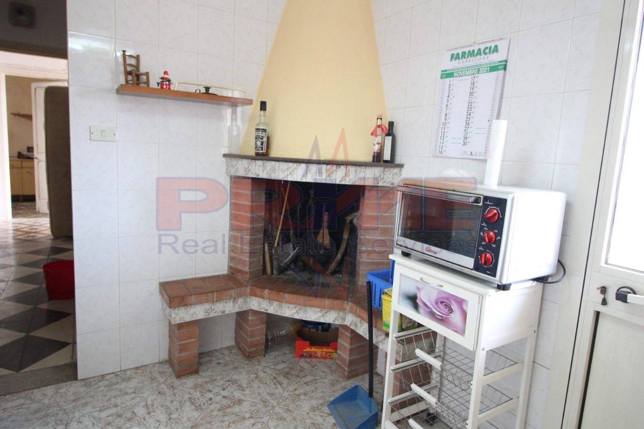 5 rooms House in Tuglie, Italy No. 142280