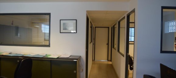 775m² Property in Voula, Greece No. 6611 2