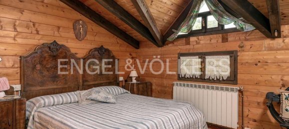 5 bedrooms House in Sormano, Italy No. 127846 13