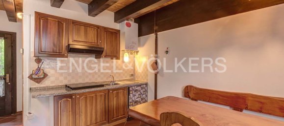 5 bedrooms House in Sormano, Italy No. 127846 7