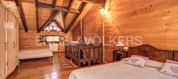 5 bedrooms House in Sormano, Italy No. 127846 14