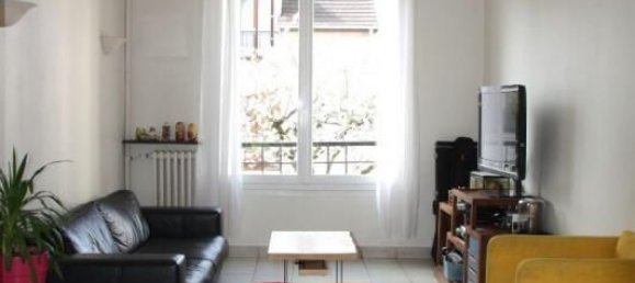 3 bedrooms House in Viroflay, France No. 327522 4