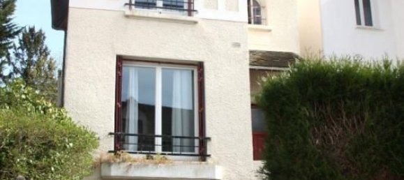 3 bedrooms House in Viroflay, France No. 327522 11