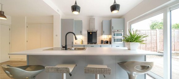 5 Schlafzimmer Haus in Wembley, United Kingdom, Nr. 12183 4