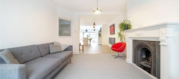 5 Schlafzimmer Haus in Wembley, United Kingdom, Nr. 12183 3