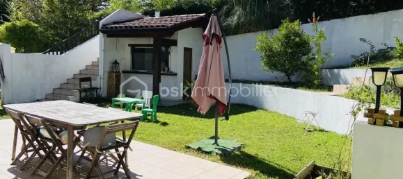 3 bedrooms House in Saint-Jean-de-Luz, France No. 351024 2