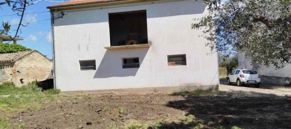 Casa de 2 habitaciónes en Scerni, Italy No. 223761 25