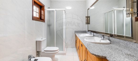 4 bedrooms House in Dornelas, Portugal No. 30649 36