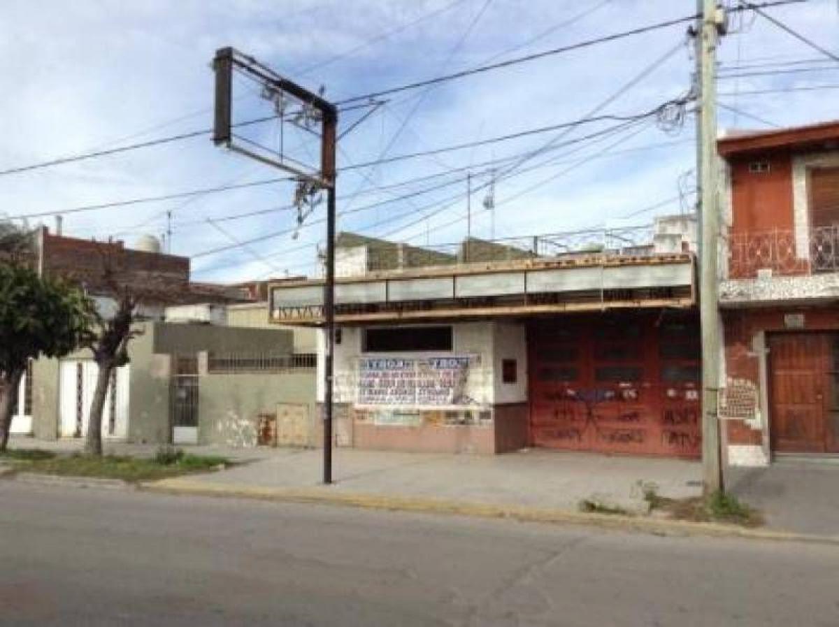  Land in Lanus, Argentina No. 43193