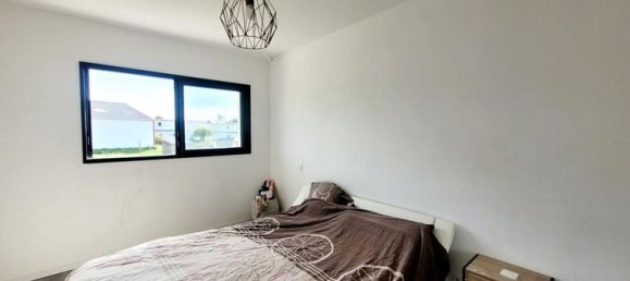 4 Schlafzimmer Haus in Plescop, France, Nr. 312650 11