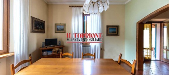 3 bedrooms Villa in Pescia, Italy No. 258901 9