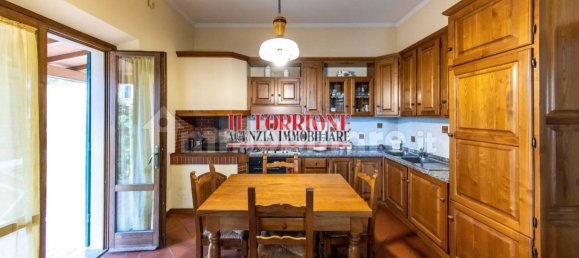 3 bedrooms Villa in Pescia, Italy No. 258901 11