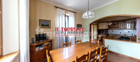 3 bedrooms Villa in Pescia, Italy No. 258901 8